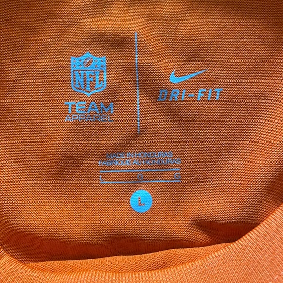 Nike Dri-Fit Denver Broncos Tee - Picture 4 of 6